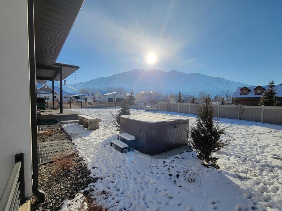 Spacious & Modern Apartment, Close To Universities And Mountains Mapleton Екстериор снимка
