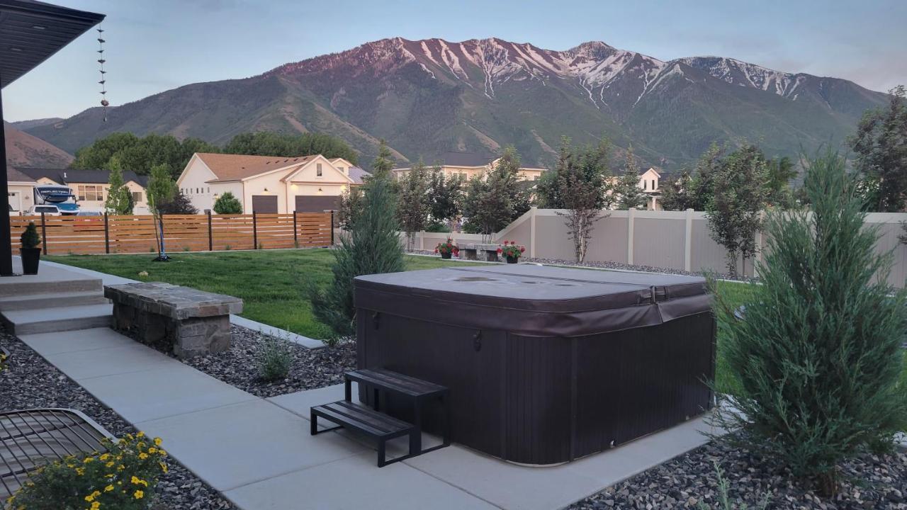 Spacious & Modern Apartment, Close To Universities And Mountains Mapleton Екстериор снимка